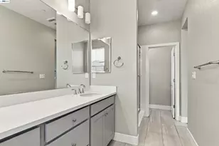 24217 2nd St, Hayward, CA 94541 - Photo 32