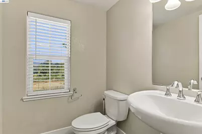 24217 2nd St, Hayward, CA 94541 - Photo 34