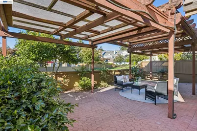 7673 Helmsdale Dr, San Jose, CA 95135 - Photo 64