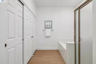 7673 Helmsdale Dr, San Jose, CA 95135 - Photo 56