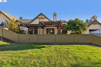 7673 Helmsdale Dr, San Jose, CA 95135 - Photo 74
