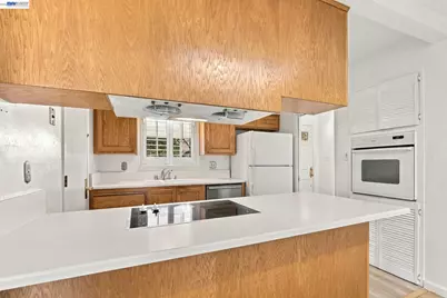 39628 Banyan Tree Rd, Fremont, CA 94538 - Photo 12