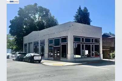 908 Ferry Street, Martinez, CA 94553 - Photo 1