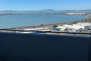 555 Pierce St, Albany, CA 94706 - Photo 1
