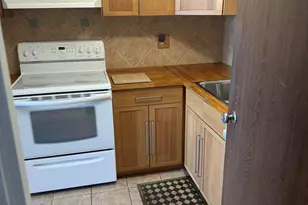 555 Pierce St, Albany, CA 94706 - Photo 8
