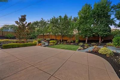 1409 Stonehedge Dr, Pleasant Hill, CA 94523 - Photo 40