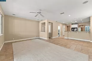 371 Perazul Cir, Sacramento, CA 95835 - Photo 14