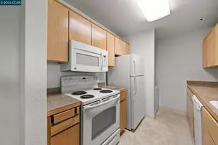 1430 Bel Air Dr, Concord, CA 94521 - Photo 12