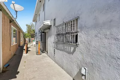1927 82nd Ave, Oakland, CA 94621 - Photo 4