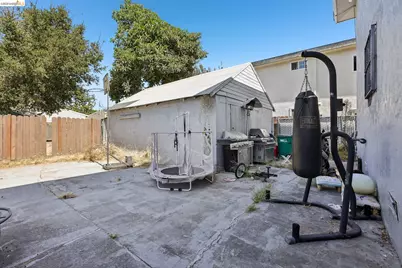 1927 82nd Ave, Oakland, CA 94621 - Photo 10