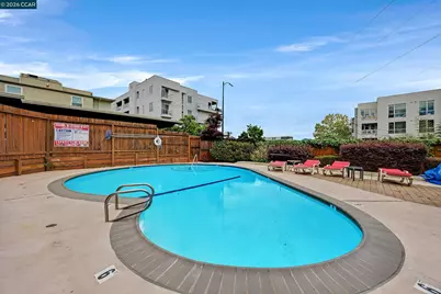 1810 Cole Ave #3, Walnut Creek, CA 94596 - Photo 1