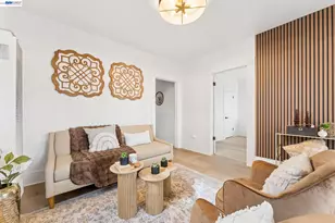 10762 Pippin St, Oakland, CA 94603 - Photo 6