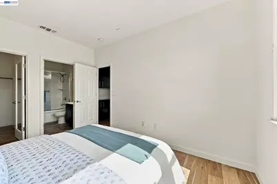 1565 McCandless Dr, Milpitas, CA 95035 - Photo 22
