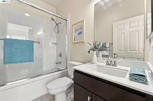 1565 McCandless Dr, Milpitas, CA 95035 - Photo 30