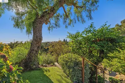 5624 Greenridge Rd, Castro Valley, CA 94552 - Photo 72