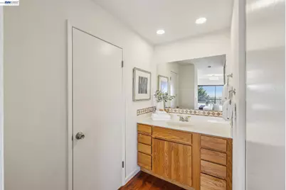 5624 Greenridge Rd, Castro Valley, CA 94552 - Photo 36