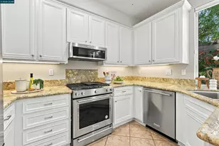 1116 Maggie Ln, Walnut Creek, CA 94597 - Photo 10