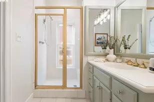 5200 Golden Gate Ave, Oakland, CA 94618 - Photo 34