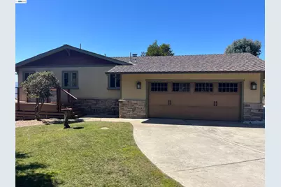3200 Valley View Ct, Morgan Hill, CA 95037 - Photo 2