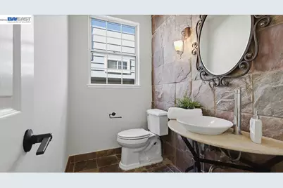 34136 Finnigan Ter, Fremont, CA 94555 - Photo 16