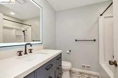 2413 Candolero Way, Antioch, CA 94509 - Photo 18