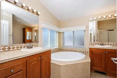 210 Cypress Rd #60, Oakley, CA 94561 - Photo 22