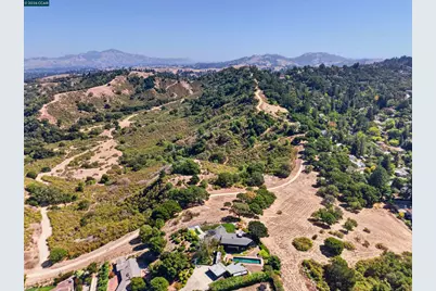 13 Bel Air Dr, Orinda, CA 94563 - Photo 6