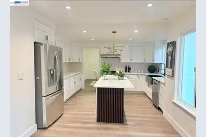 3208 Touriga Dr, Pleasanton, CA 94566 - Photo 8