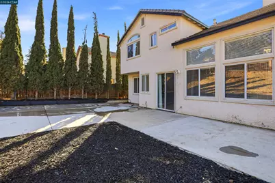 2348 Woodhill Dr, Pittsburg, CA 94565 - Photo 36