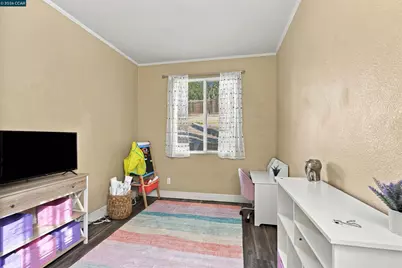 2348 Woodhill Dr, Pittsburg, CA 94565 - Photo 16