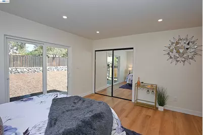 2403 Mountain View Dr., Concord, CA 94520 - Photo 14