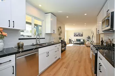 2403 Mountain View Dr., Concord, CA 94520 - Photo 30