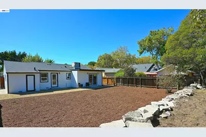 2403 Mountain View Dr., Concord, CA 94520 - Photo 4
