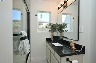 2403 Mountain View Dr, Concord, CA 94520 - Photo 18