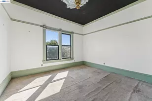 1715 Bay St, Alameda, CA 94501 - Photo 36