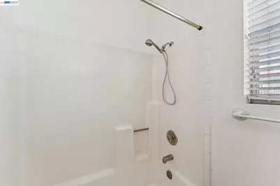 1715 Bay St, Alameda, CA 94501 - Photo 64