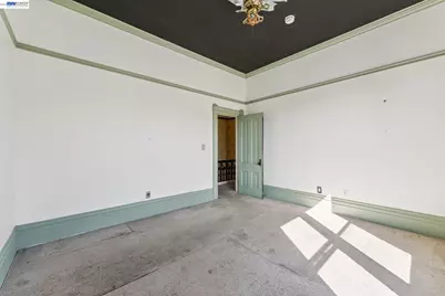 1715 Bay St, Alameda, CA 94501 - Photo 38
