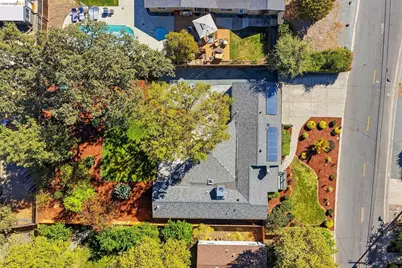 925 Juanita Dr, Lafayette, CA 94595 - Photo 68