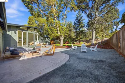 925 Juanita Dr, Lafayette, CA 94595 - Photo 60