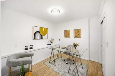 8745 Burr St, Oakland, CA 94605 - Photo 38
