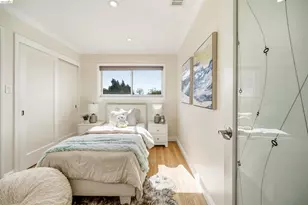 8745 Burr St, Oakland, CA 94605 - Photo 30
