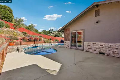 2609 Moraga Dr, Pinole, CA 94564 - Photo 42