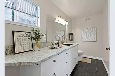 23070 Glenn Ellen, Hayward, CA 94541 - Photo 8