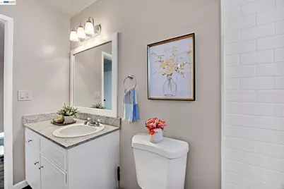 23070 Glenn Ellen, Hayward, CA 94541 - Photo 22