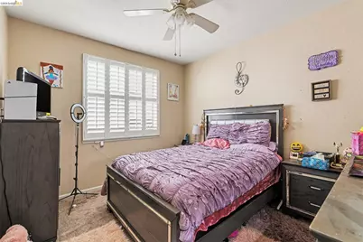 161 Monet Dr, Oakley, CA 94561 - Photo 36