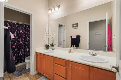 161 Monet Dr, Oakley, CA 94561 - Photo 26