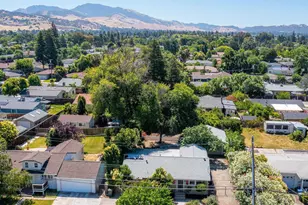 2072 Chalomar Rd, Concord, CA 94518 - Photo 36