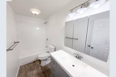 2767 Lone Bluff Way, San Jose, CA 95111 - Photo 12