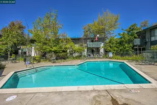1036 Oak Grove Rd, Concord, CA 94518 - Photo 20