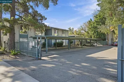 1036 Oak Grove Rd #109, Concord, CA 94518 - Photo 16